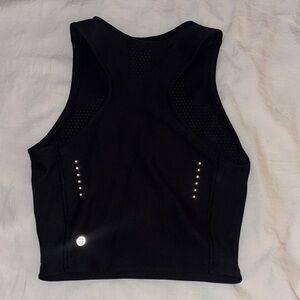 Lululemon Black Racerback Crop Tank - Reflective Detail